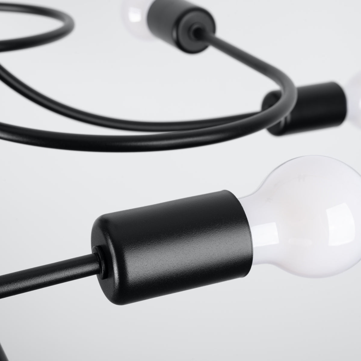 LEVAR 8 Kronleuchter