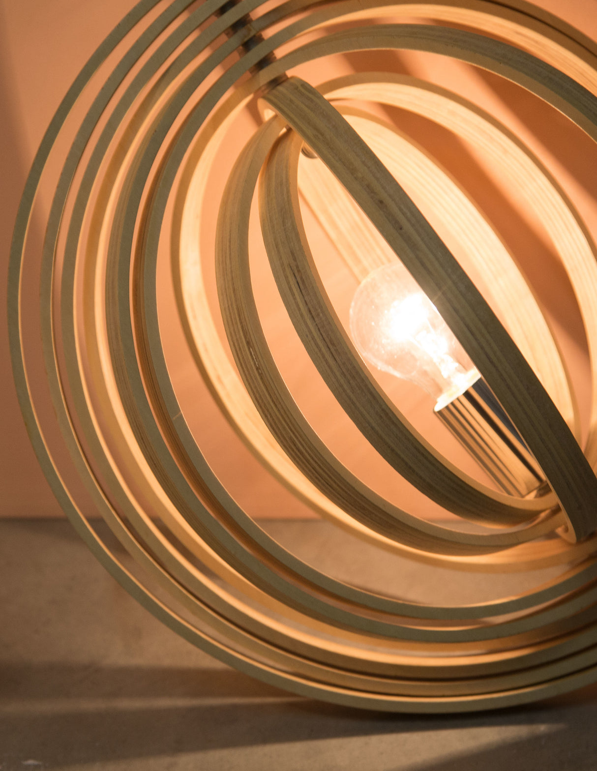 ASCO Hängeleuchte-Luxomo Leuchten