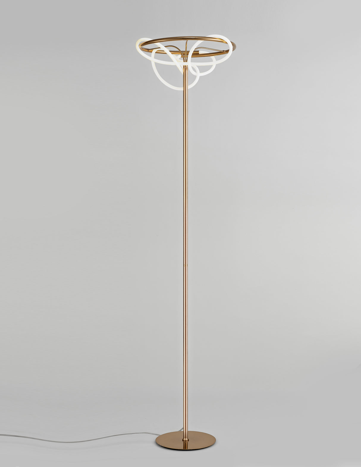 TIRIAC Stehleuchte-Luxomo Leuchten