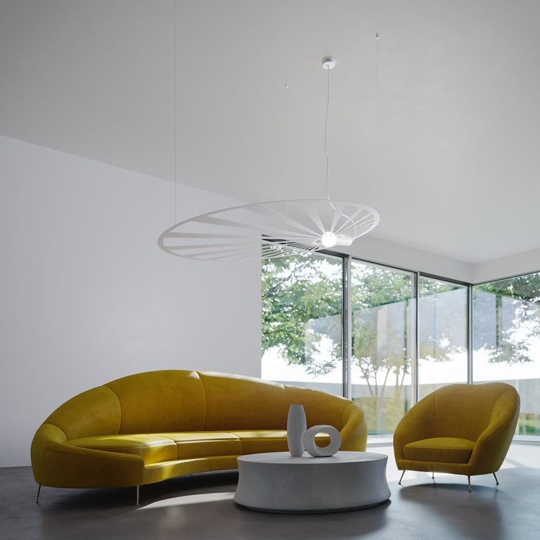 Skulpturale Hängeleuchte LEHDET – Großformatiger Blatt-Design-Lüster aus Stahl