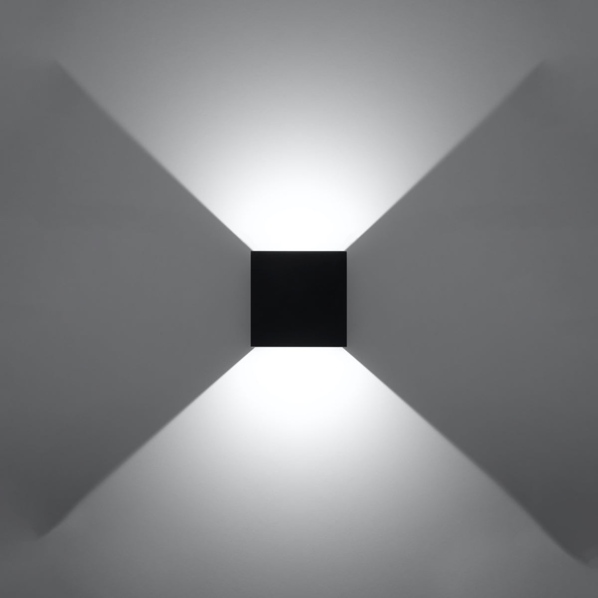 LUCA LED Wandleuchte