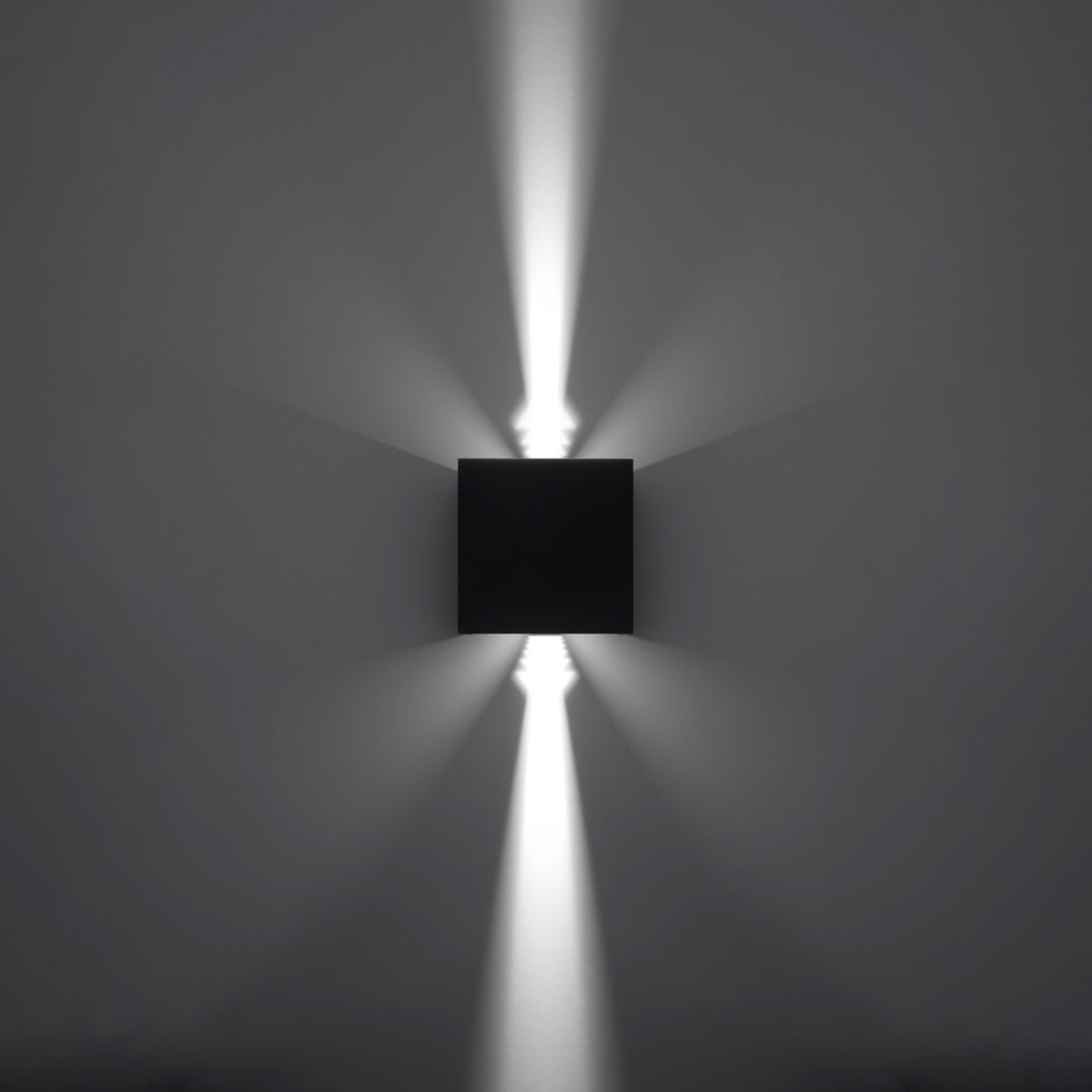 LUCA LED Wandleuchte