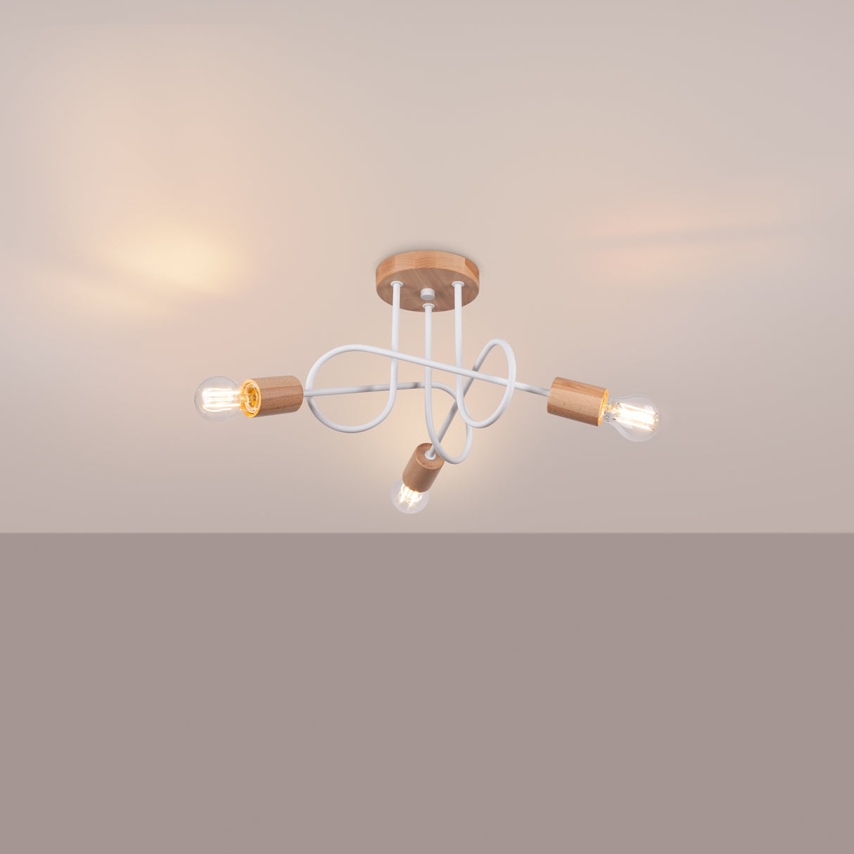 EMBER 3 Kronleuchter