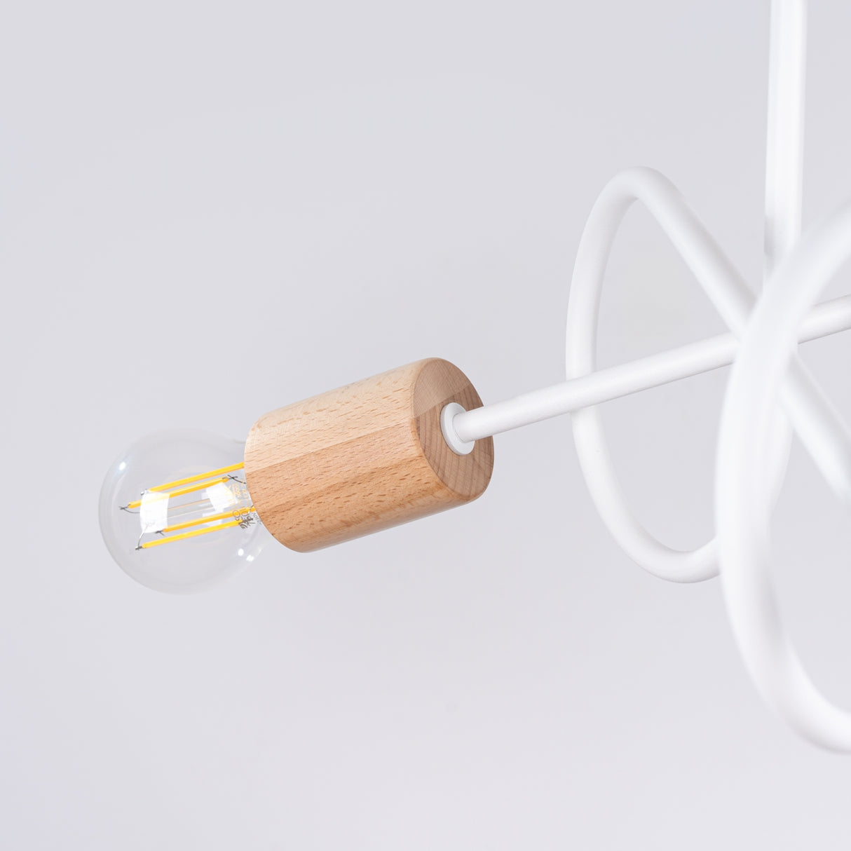 EMBER 3 Kronleuchter