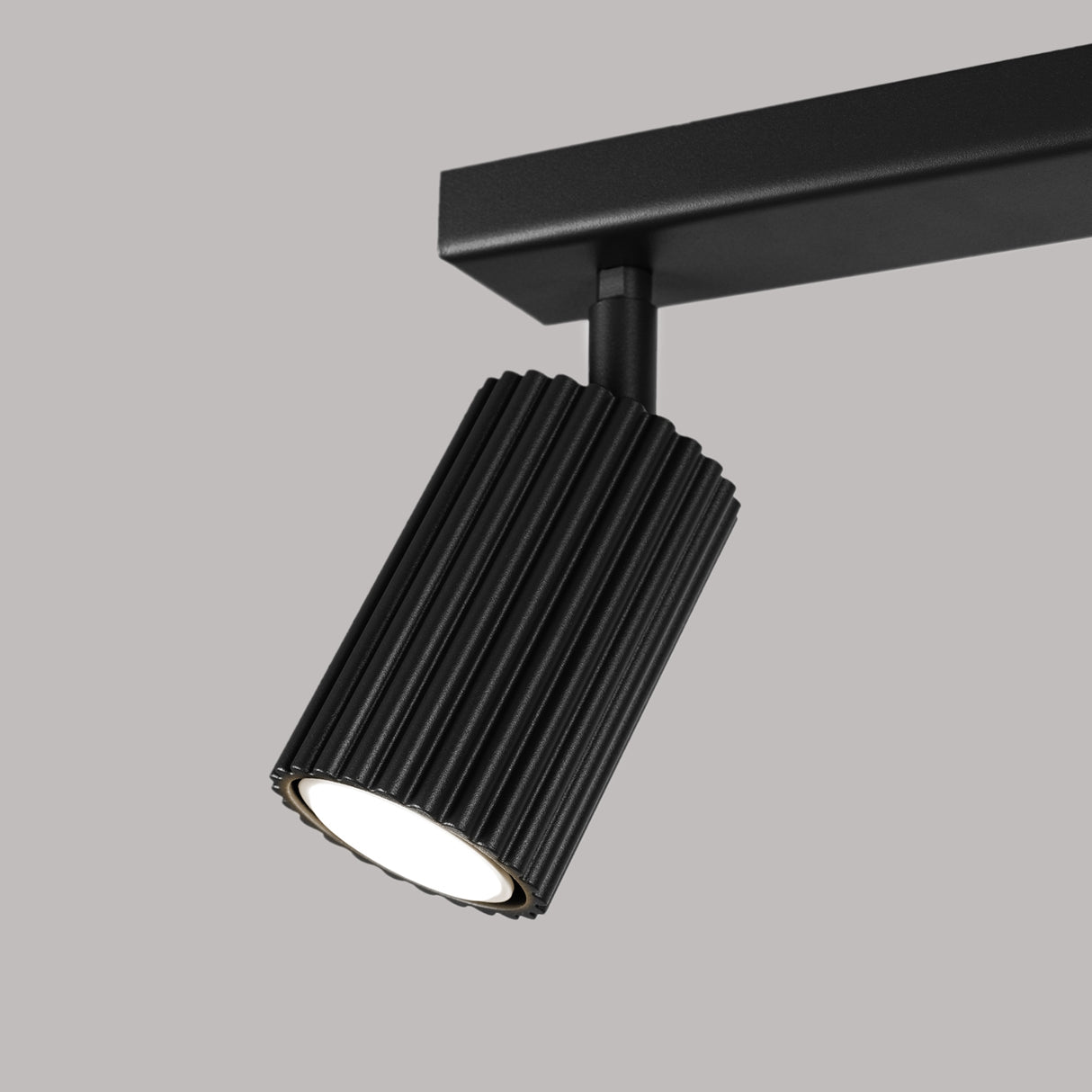 KARBON 2 Plafond