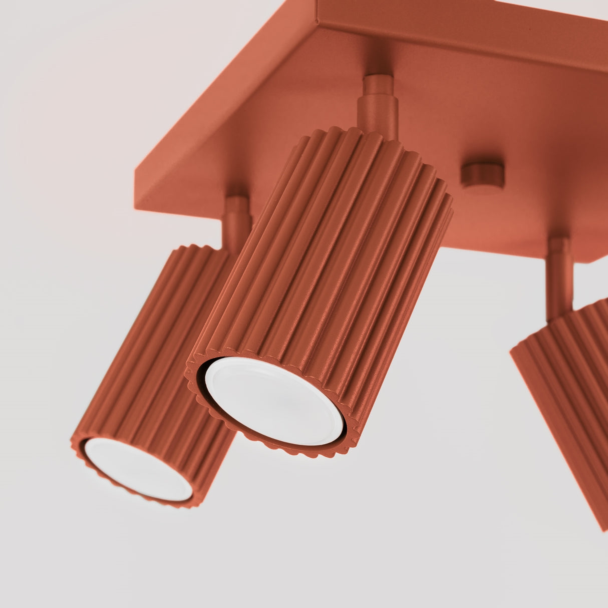 KARBON 4 Plafond
