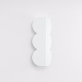 Wellen-Wandleuchte BISCUIT – Skulpturaler Aluminium-Spot in 10 Trendfarben