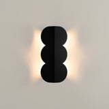 Wellen-Wandleuchte BISCUIT – Skulpturaler Aluminium-Spot in 10 Trendfarben