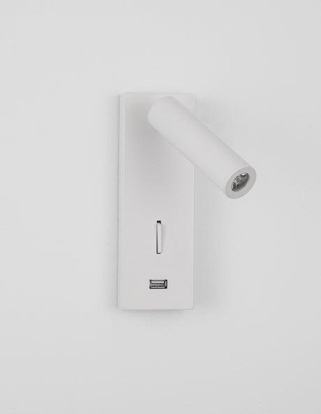 FUSE Wandleuchte mit USB Anschluss-Luxomo Leuchten