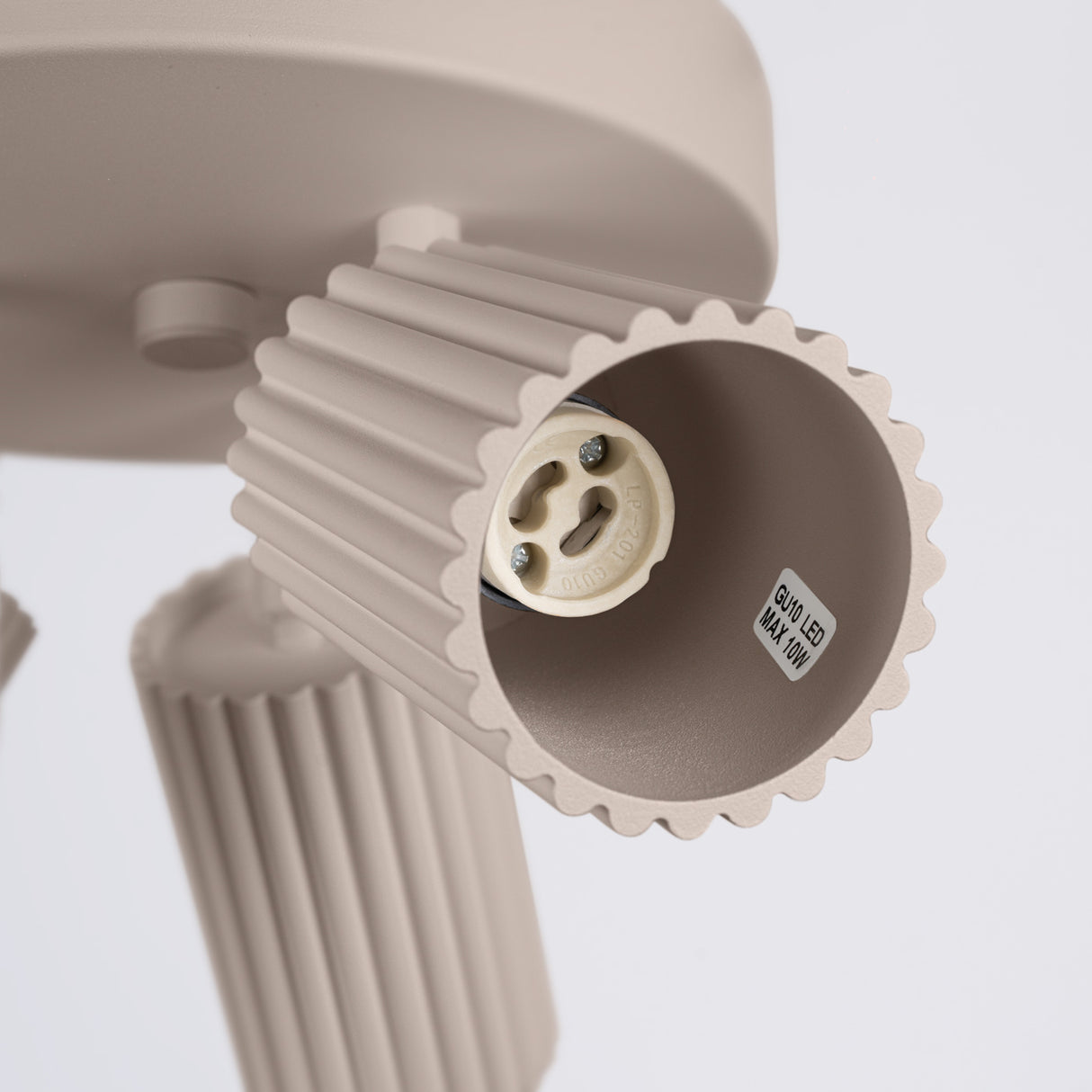 3-flammiger Deckenstrahler KARBON – Rund & Schwenkbar